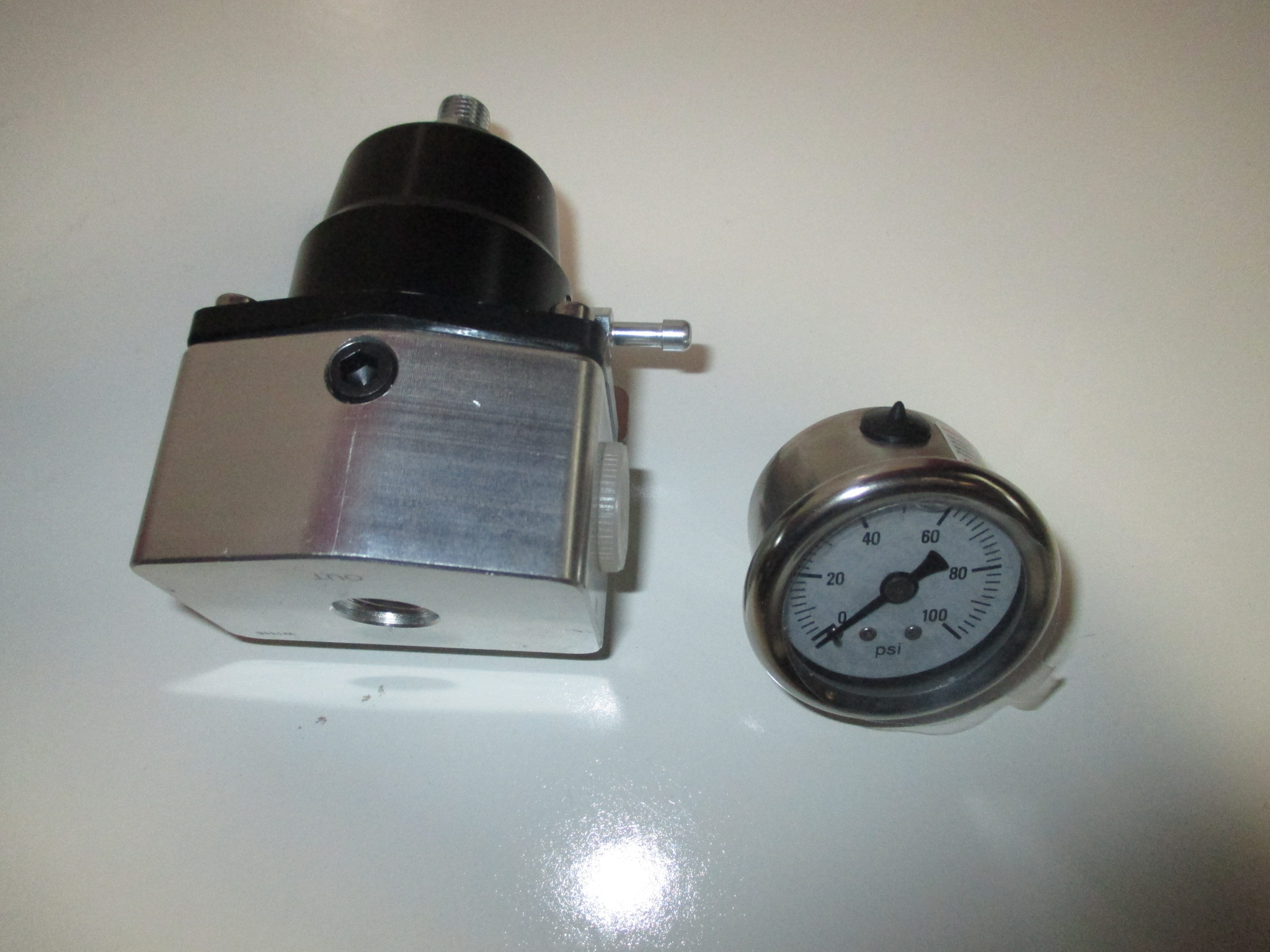 100 PSI Liquid Filled Fuel Pressure Gauge 0-100 PSI WITH Adapter